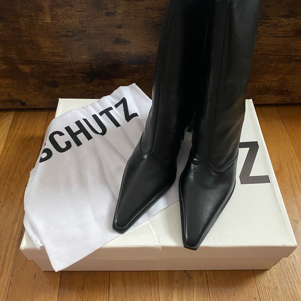 SCHUTZ Sleek Black Heeled Boots-New never wear